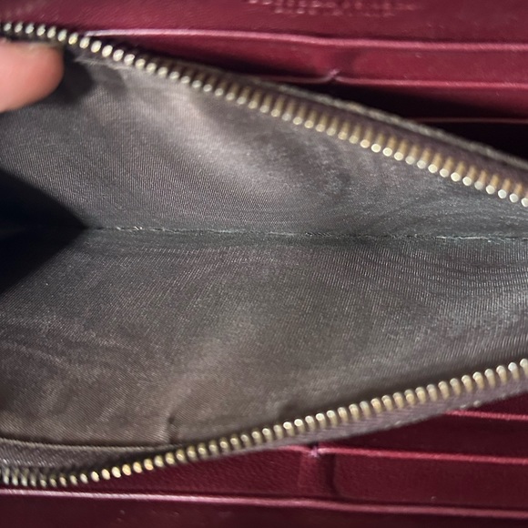 RARE Bottega Veneta Limted Edition Valentines Heart Intrecciato Long Wallet - Picture 10 of 11